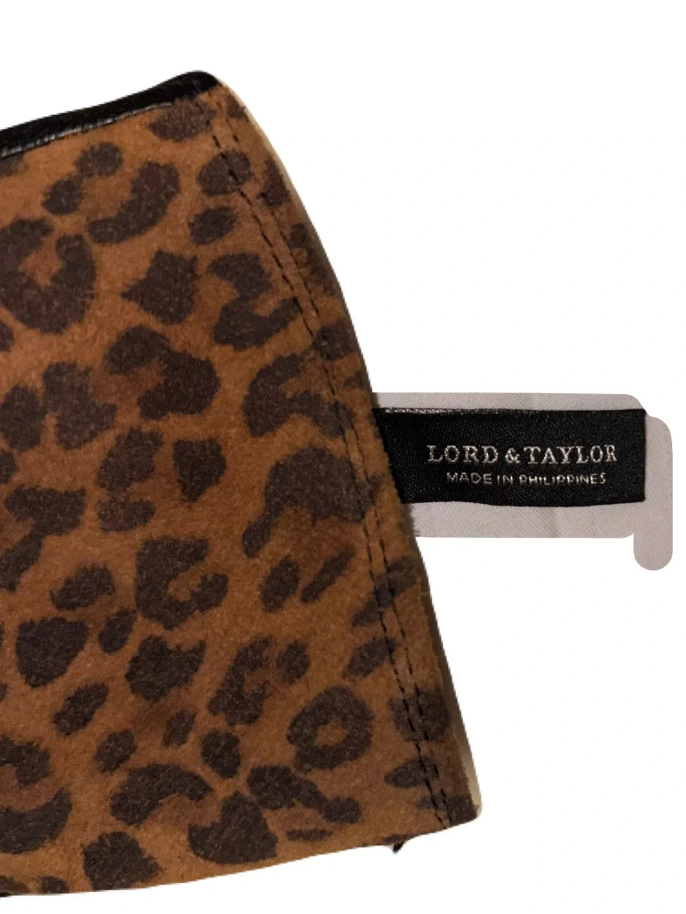 Lord & Taylor Genuine leather gloves